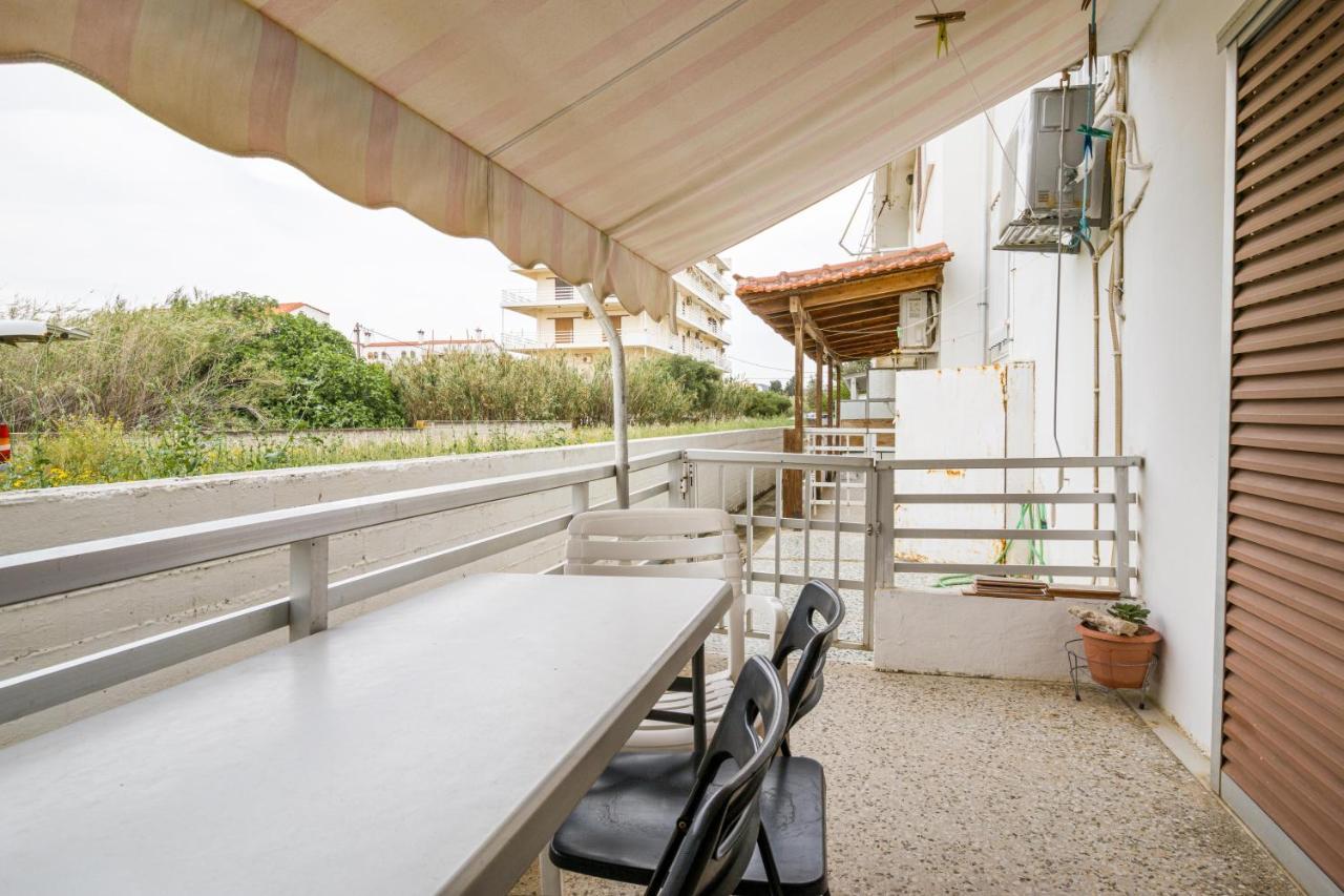 Loutraki Beach & Casino Condo エクステリア 写真