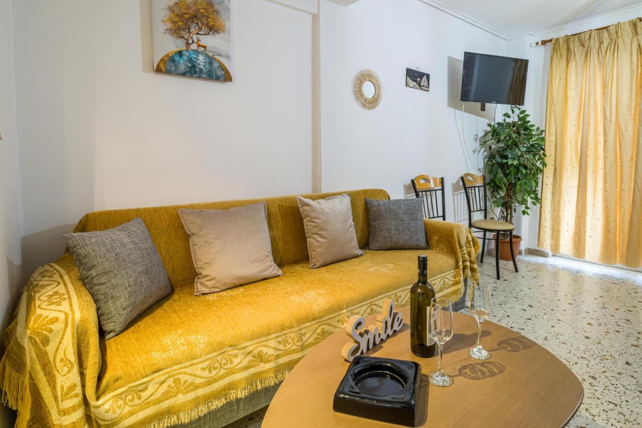 Loutraki Beach & Casino Condo エクステリア 写真